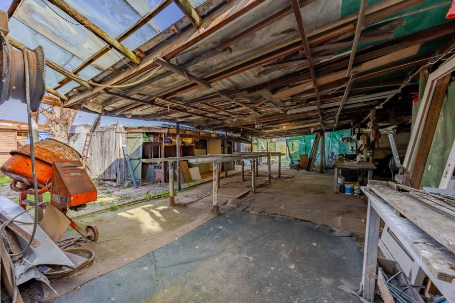 3 Bedroom Property for Sale in Lakeside Western Cape